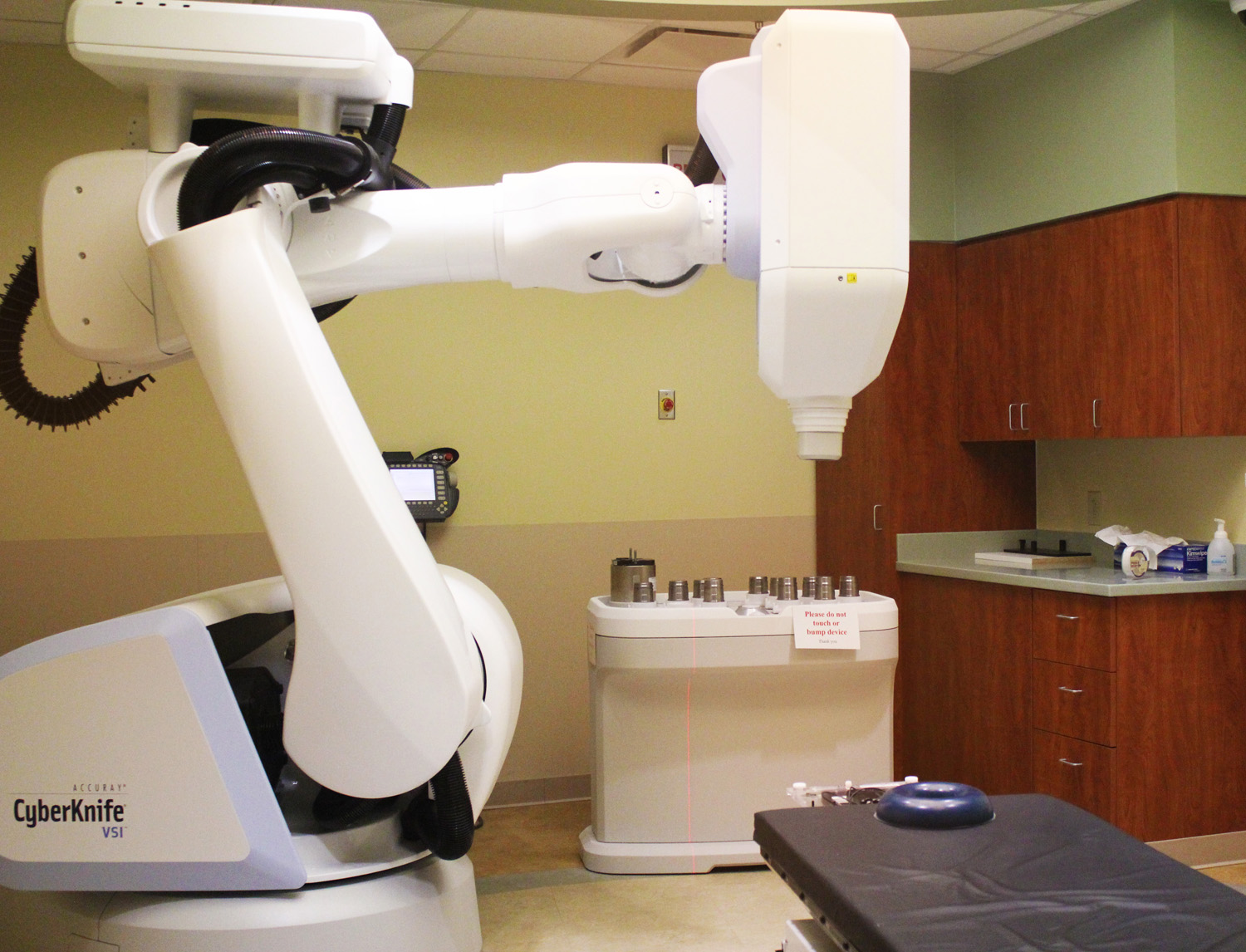 Louisville CyberKnife Highlights Benefits of Brown Cancer Center